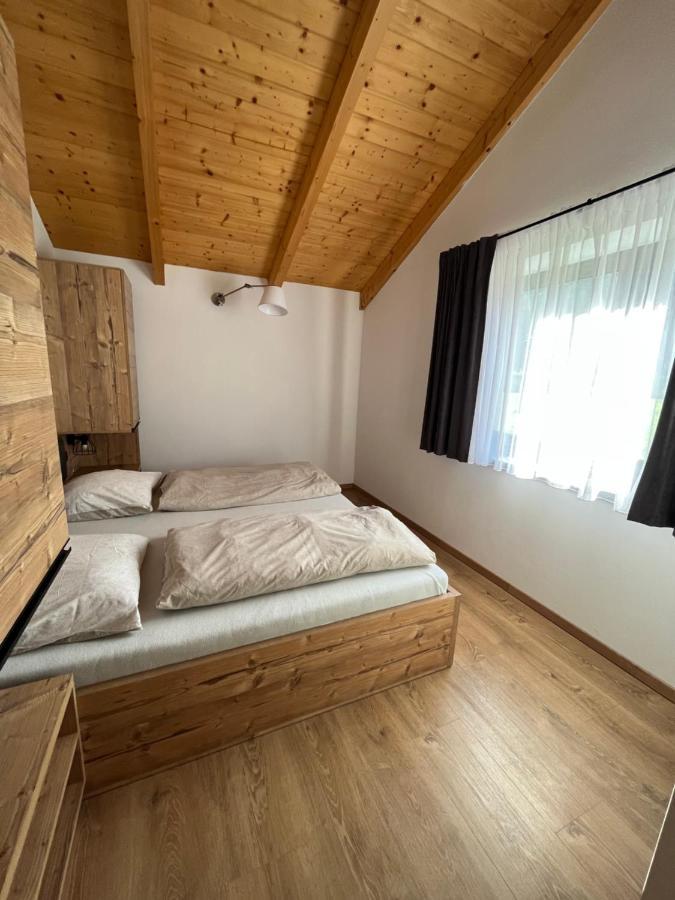 Chata Linda Mýto pod Ďumbierom Exteriör bild